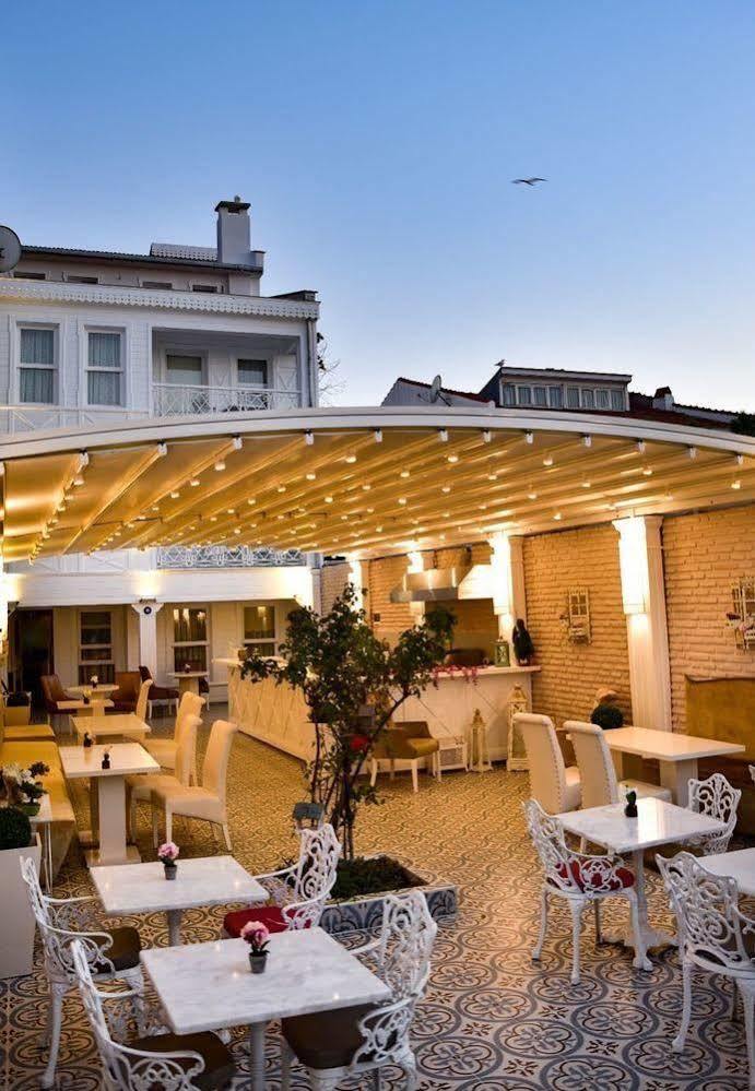 Buyukada Port Hotel Adalar Exterior photo